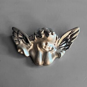 Resting Cherub Pin